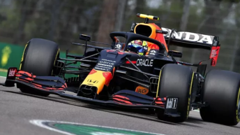Верстапен победи на Емилија Ромања Гран-при во Формула 1